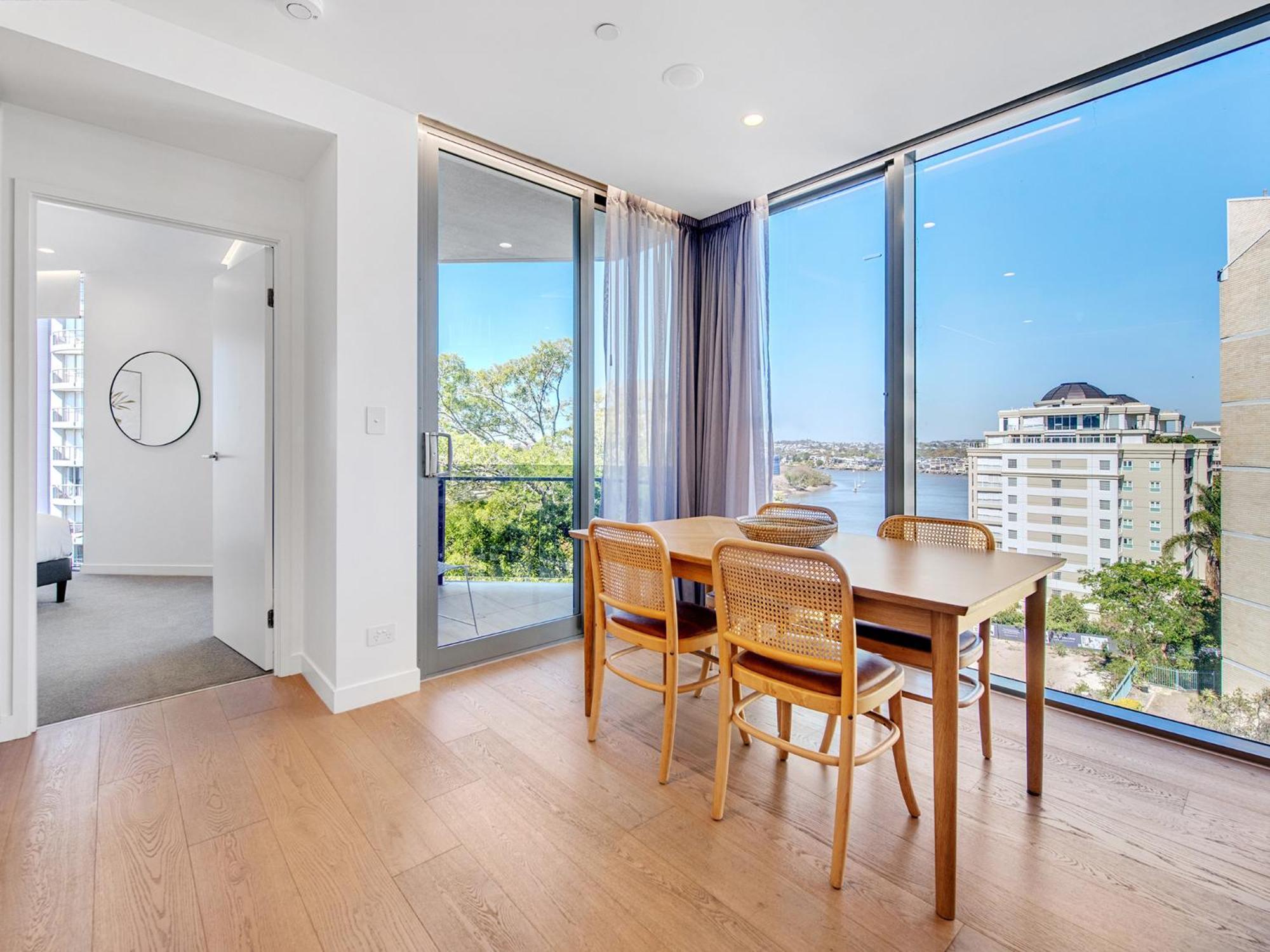 Lovely 2 Bedroom Executive Apartment Brisbane Bagian luar foto