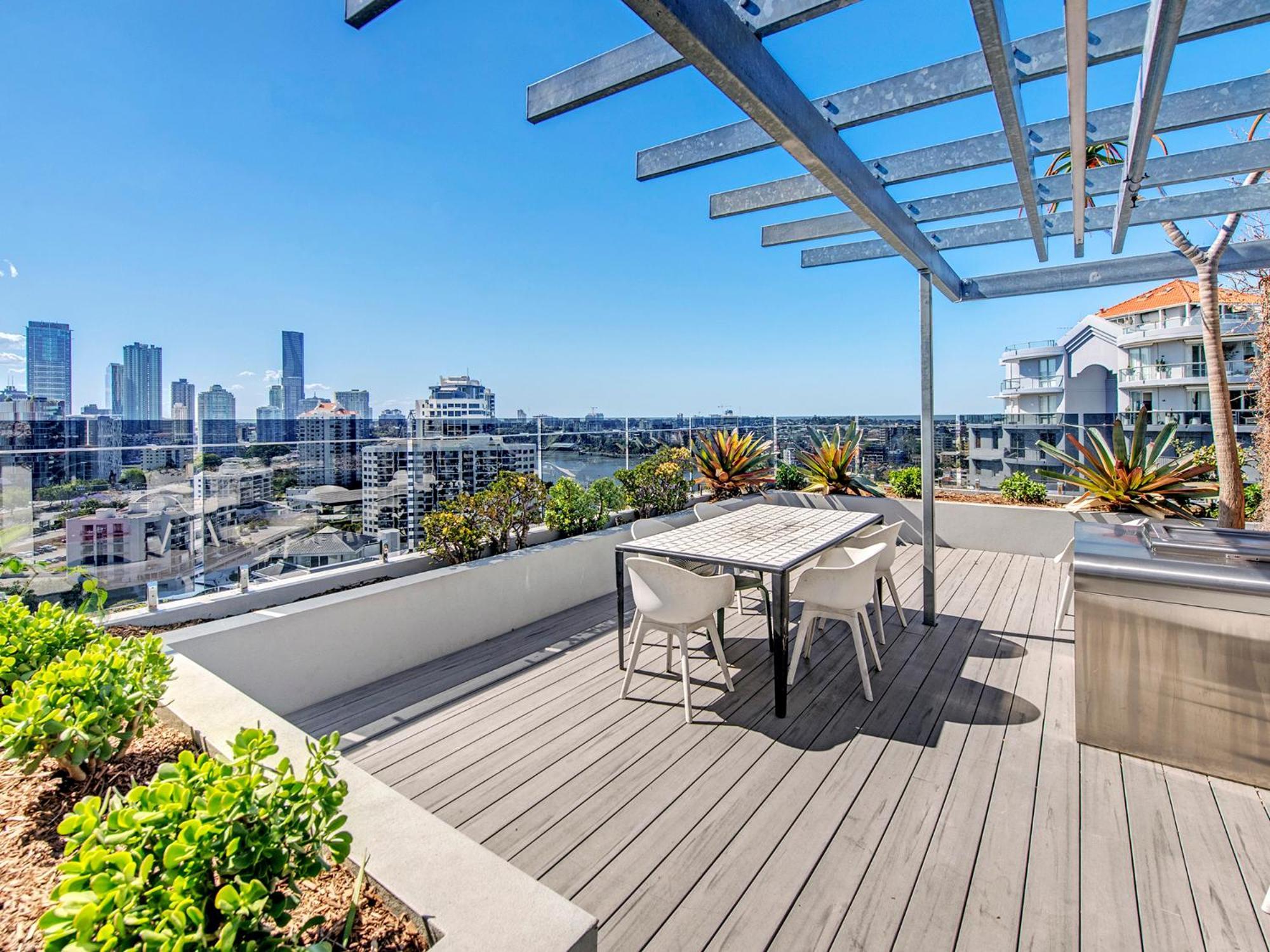 Lovely 2 Bedroom Executive Apartment Brisbane Bagian luar foto