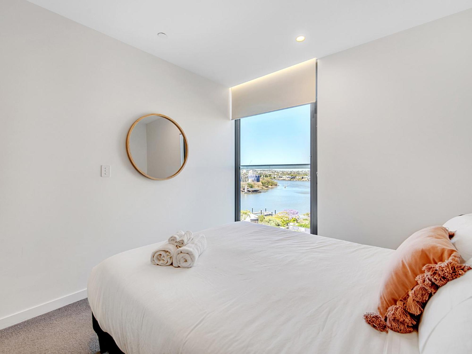 Lovely 2 Bedroom Executive Apartment Brisbane Bagian luar foto